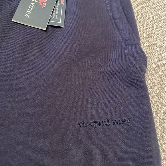 NWT $68 Vineyard Vines Navy Blue Shorts Sweatpants Shorts - Picture 10 of 15